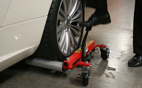 Carrelli automatici a 13 pollici commoventi idraulici della ruota dell'automobile 1500LBS
